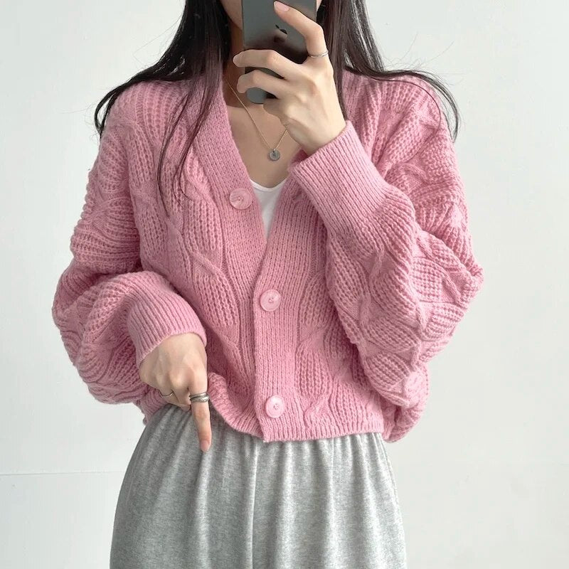 Elegant V-Neck Knitted Cardigan - INTOHYPEZONE