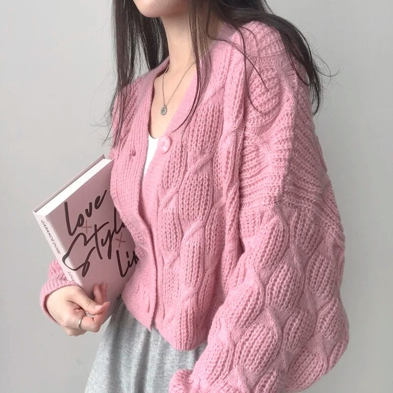 Elegant V-Neck Knitted Cardigan - INTOHYPEZONE