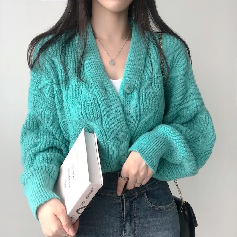Elegant V-Neck Knitted Cardigan - INTOHYPEZONE