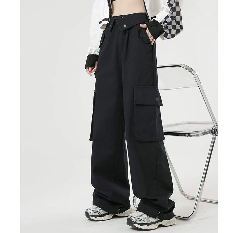 Solid Color Loose Retro Pockets Cargo Pants - INTOHYPEZONE