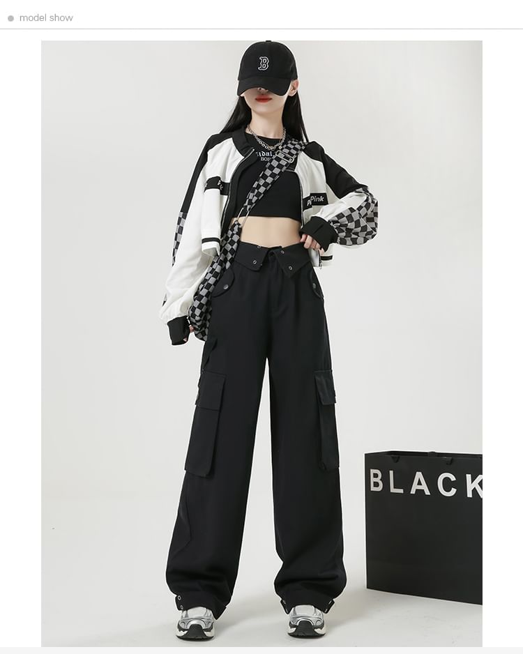 Solid Color Loose Retro Pockets Cargo Pants - INTOHYPEZONE