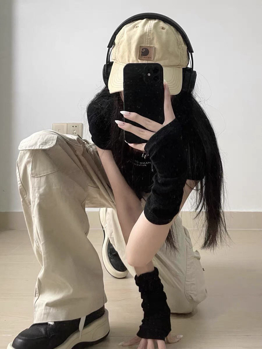 Multipocket Cargo Pants- INTOHYPEZONE