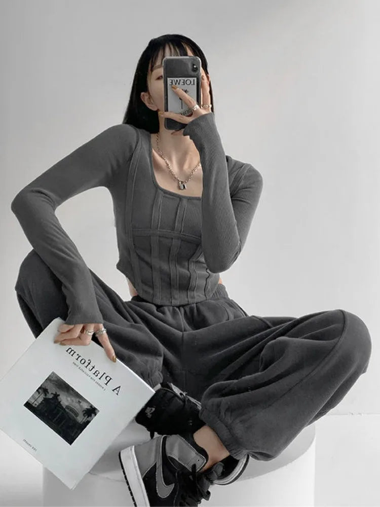 Vintage Long Sleeve Cropped Top - INTOHYPEZONE