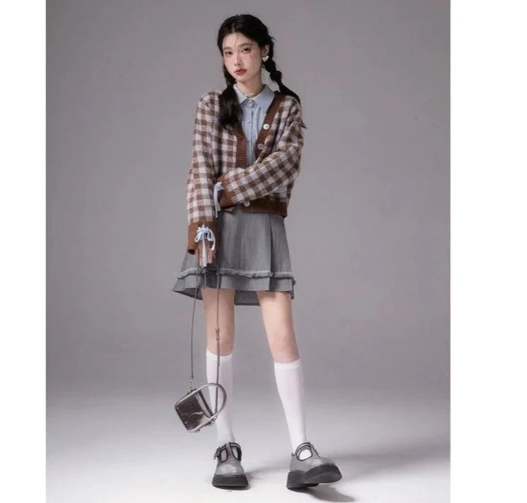 Plaid Long Sleeve Cardigan - INTOHYPEZONE
