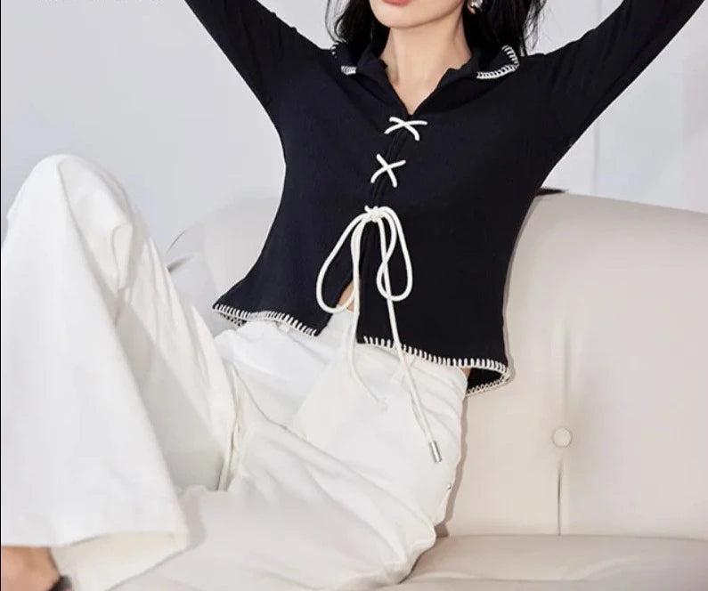 V-neck Lapel Knitwear Long Sleeve Tie Up Top - INTOHYPEZONE