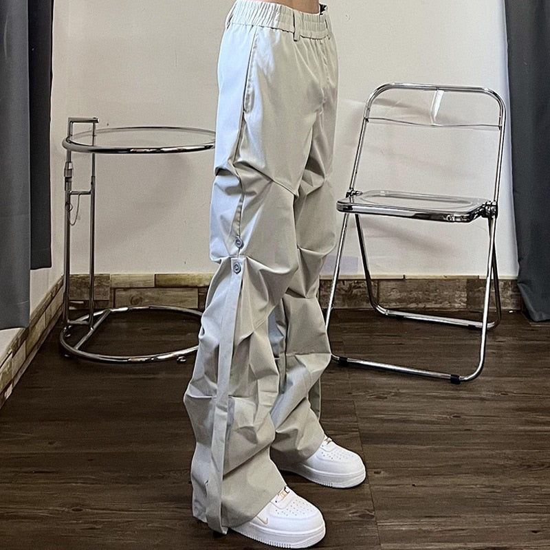 Pleated Loose Straight Button Trousers - INTOHYPEZONE