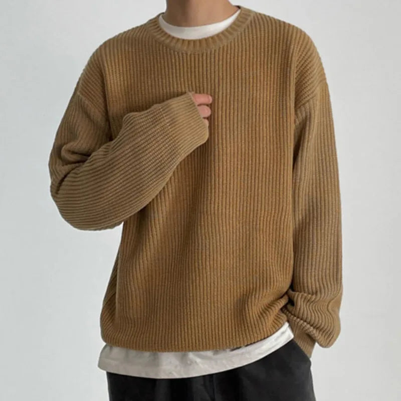 Round Collar Solid Knitted Pullover - INTOHYPEZONE