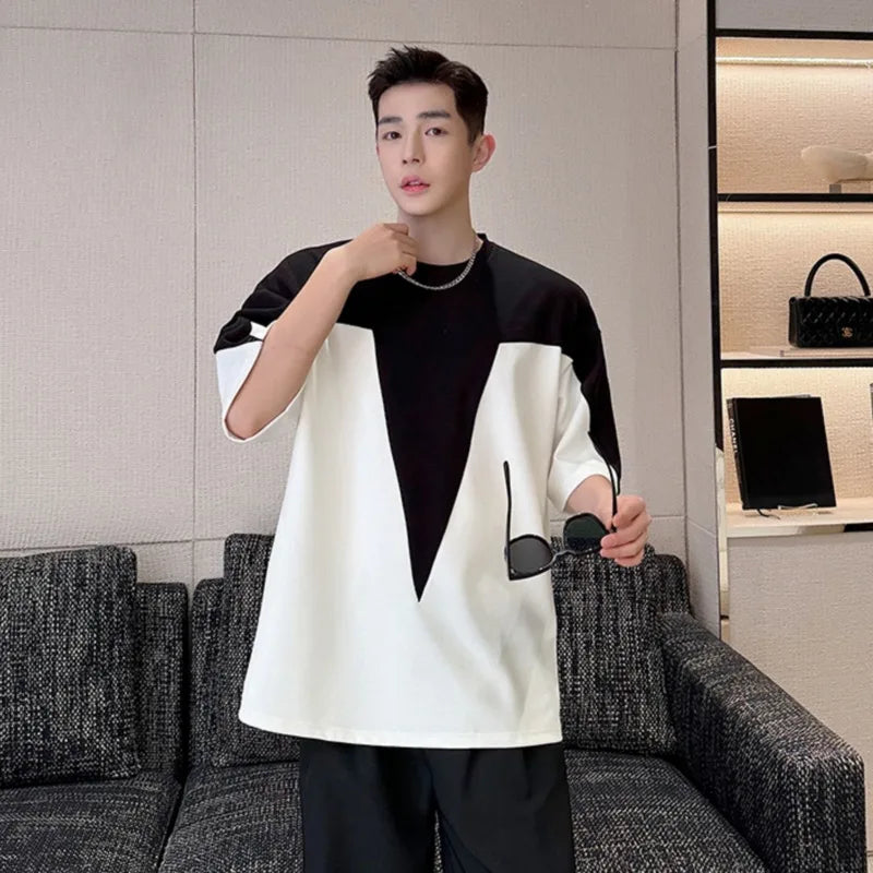 Black and White Contrast Crewneck T-shirt - INTOHYPEZONE
