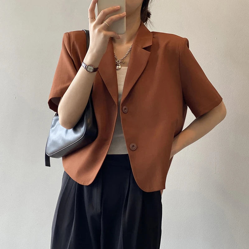 Single Breasted Cropped Blazer - INTOHYPEZONE