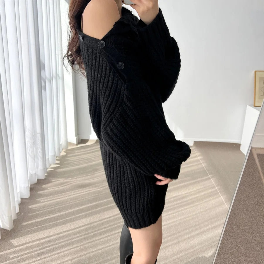 Slash Collar Knitted Pullover - INTOHYPEZONE