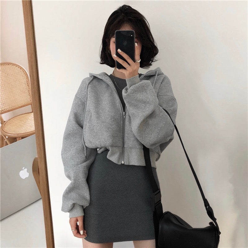 Slim Fit Cropped Hoodie - INTOHYPEZONE