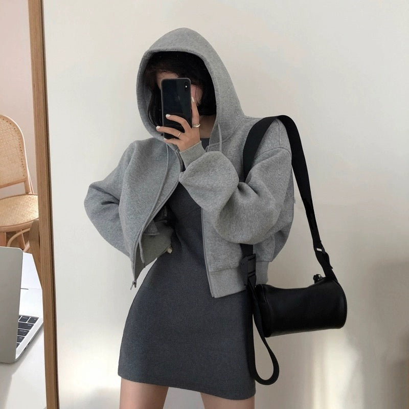 Slim Fit Cropped Hoodie - INTOHYPEZONE