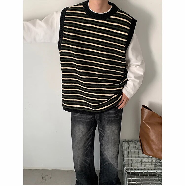 Stripe Contrast Knitted Vest - INTOHYPEZONE