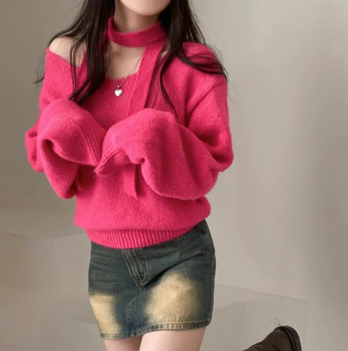 V Neck Off Shoulder Sweater - INTOHYPEZONE