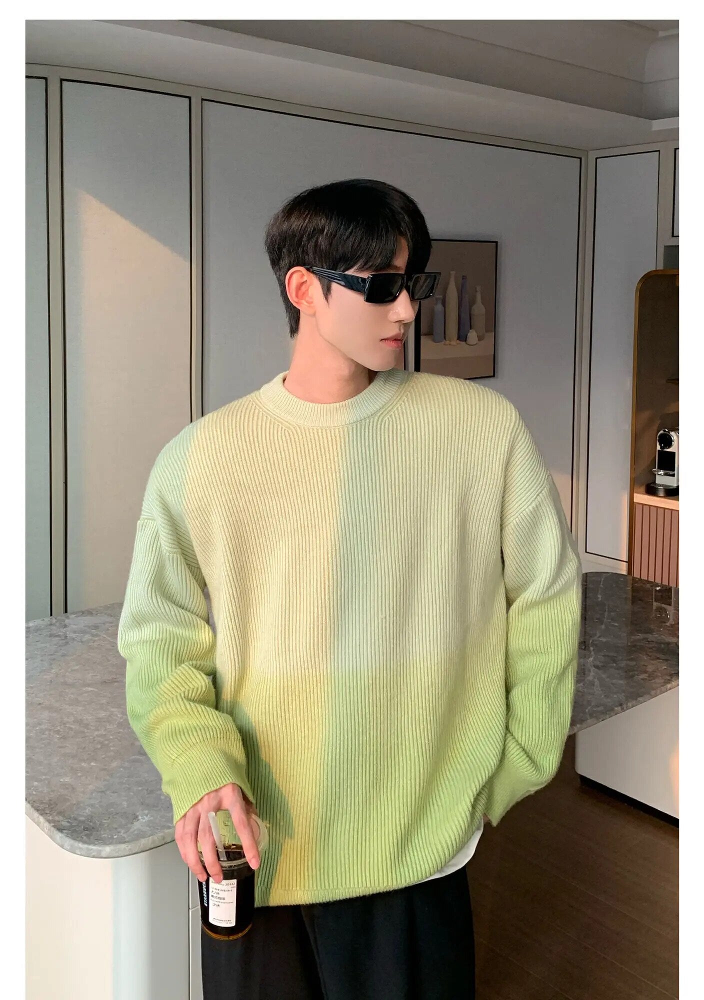 Gradient Color Round Neck Sweater - INTOHYPEZONE