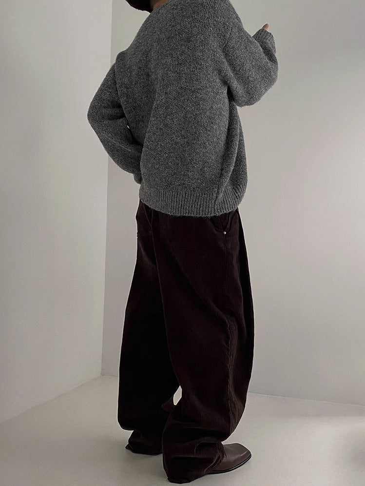 Round Neck Pullover Sweater - INTOHYPEZONE
