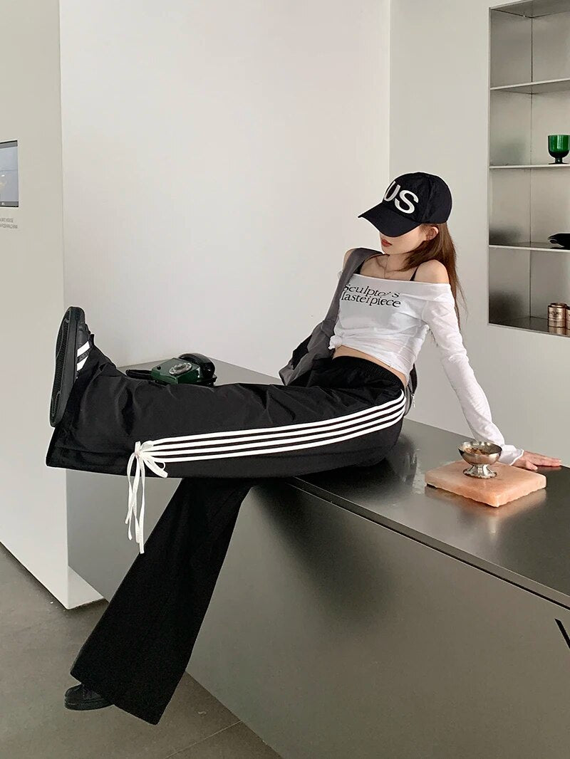 Black Stripe Casual Sweatpants - INTOHYPEZONE