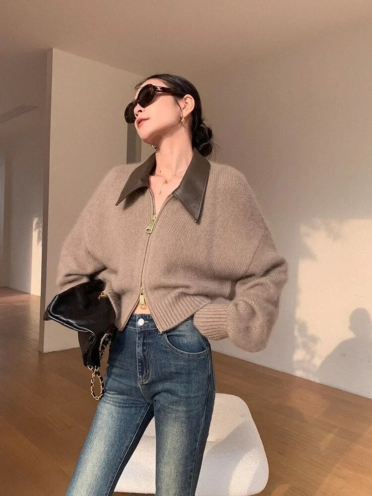 Simple Solid Lapel Zip-up Sweater - INTOHYPEZONE