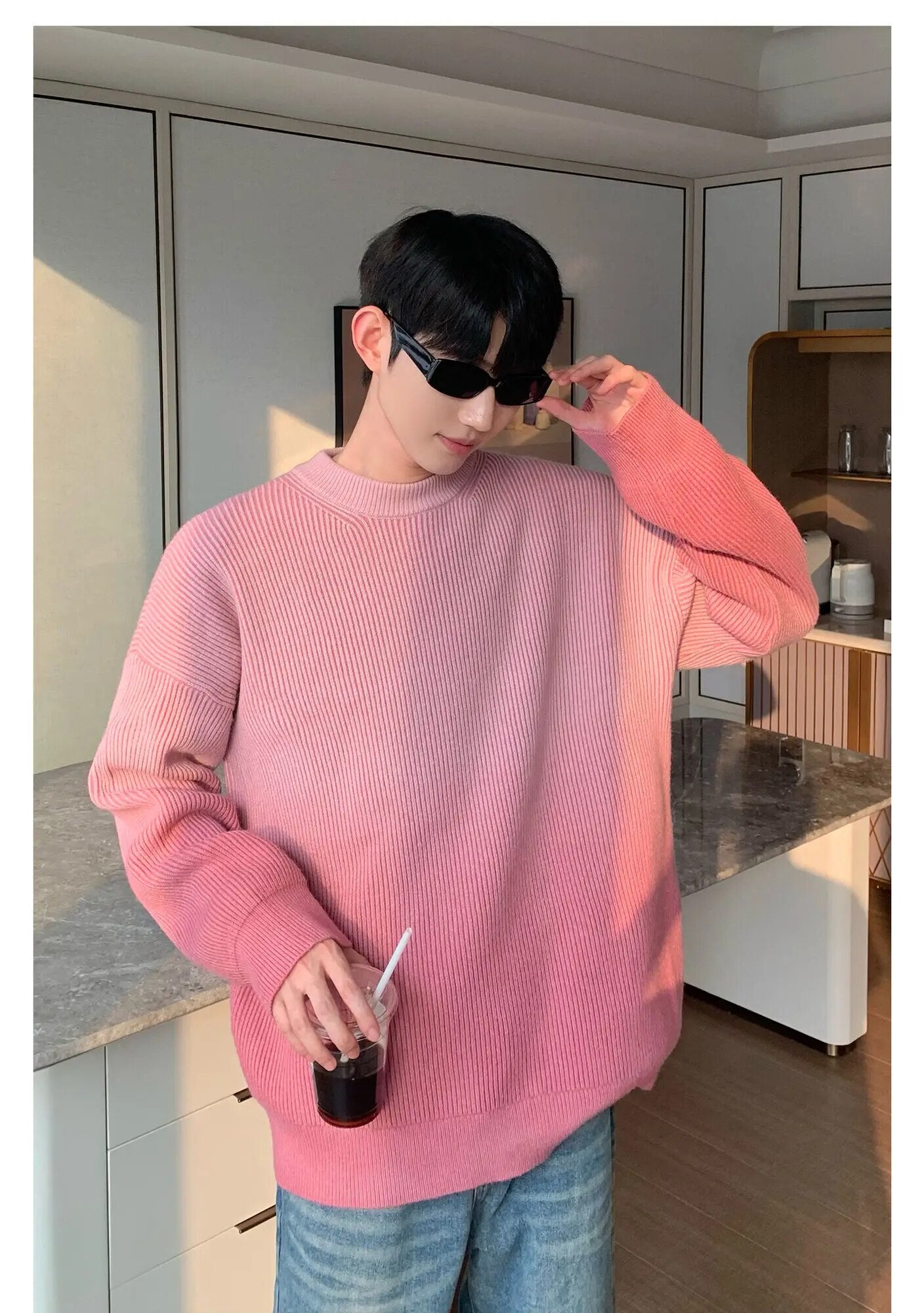 Gradient Color Round Neck Sweater - INTOHYPEZONE
