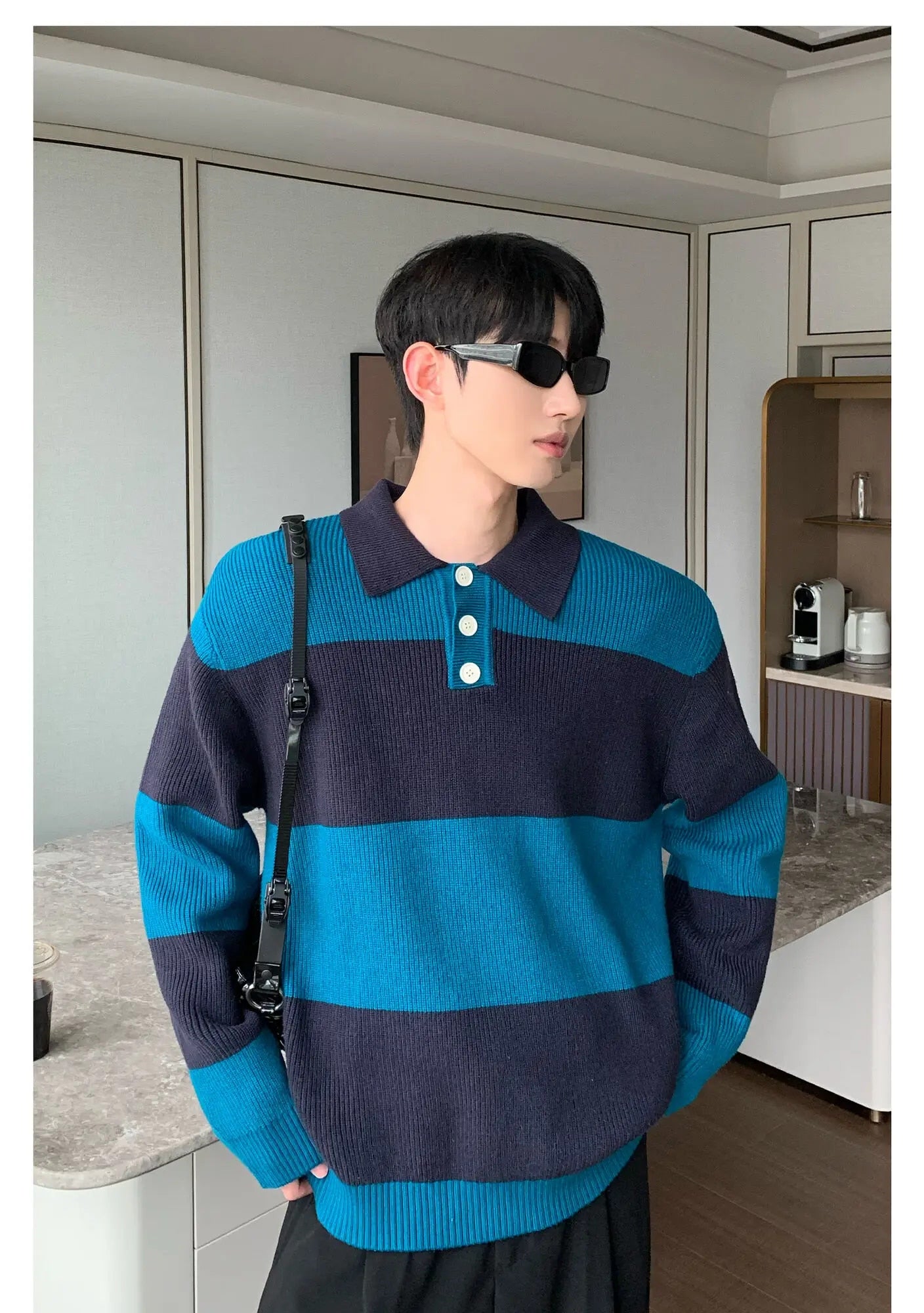 Contrast Color Turn-down Collar Stripe Sweaters - INTOHYPEZONE