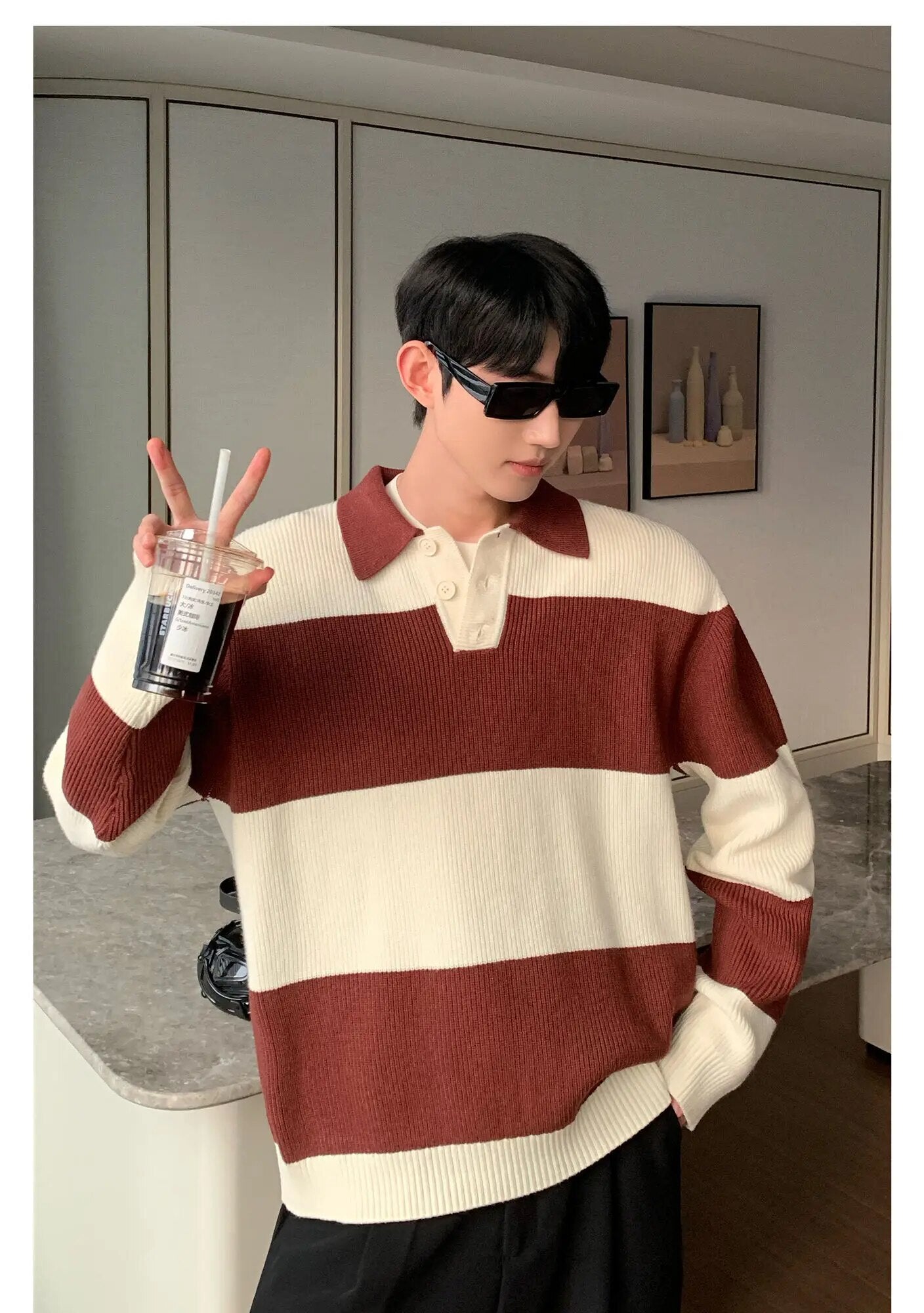 Contrast Color Turn-down Collar Stripe Sweaters - INTOHYPEZONE