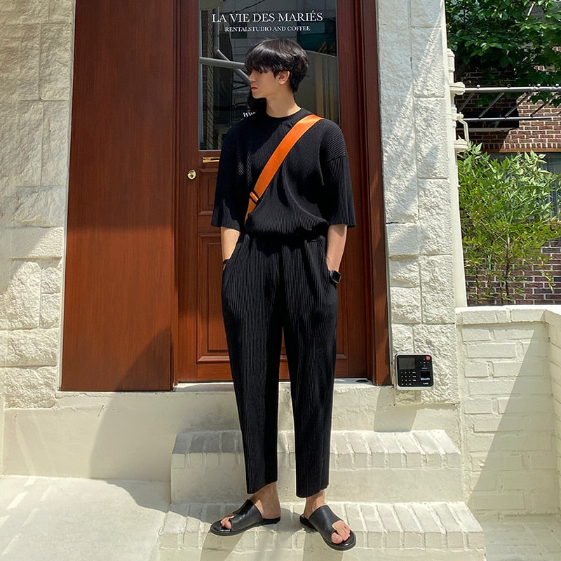 PLEATS TEE + PANTS SET - INTOHYPEZONE
