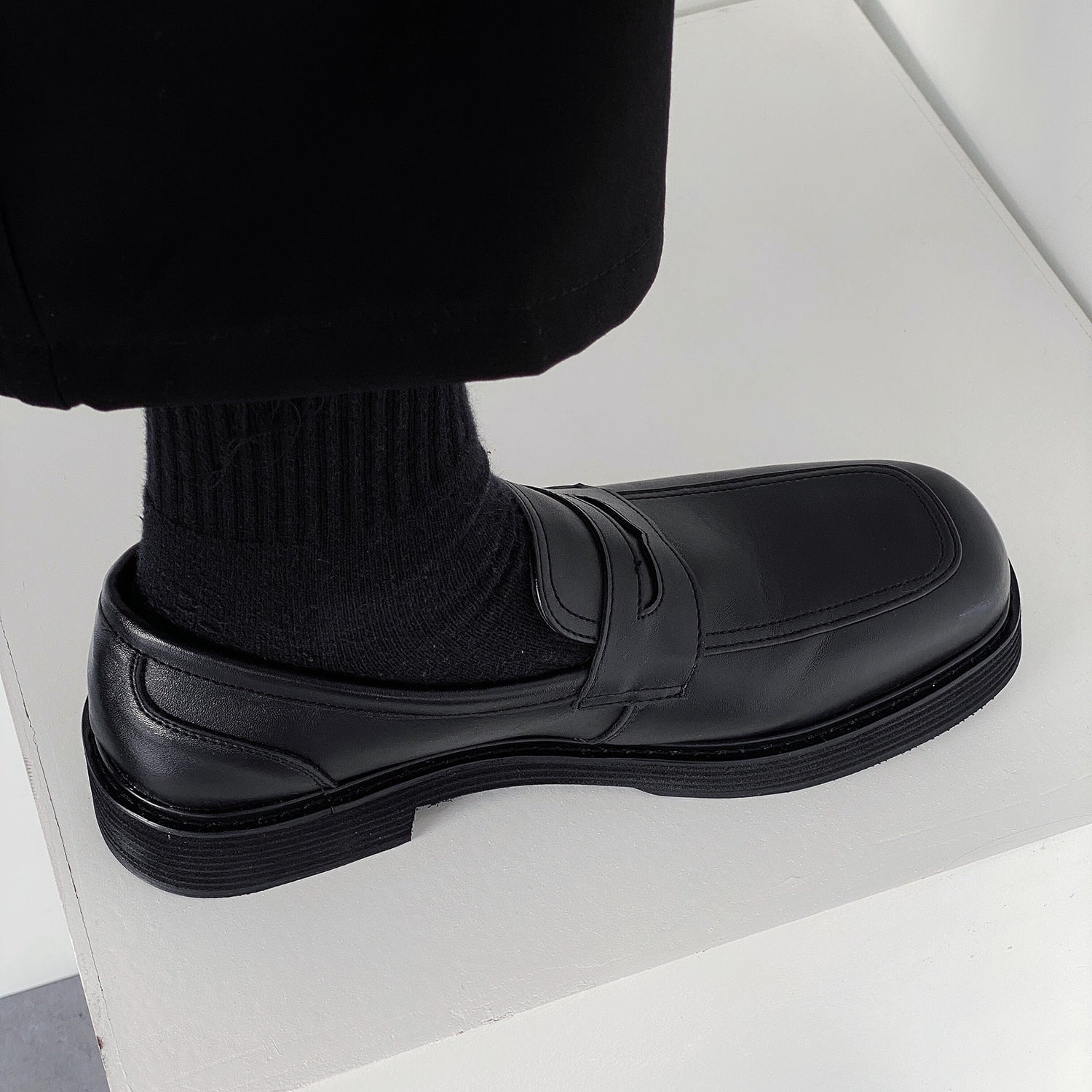BRITISH LEATHER SQUARE LOAFERS WITH HEIGHT INCEREASE - INTOHYPEZONE