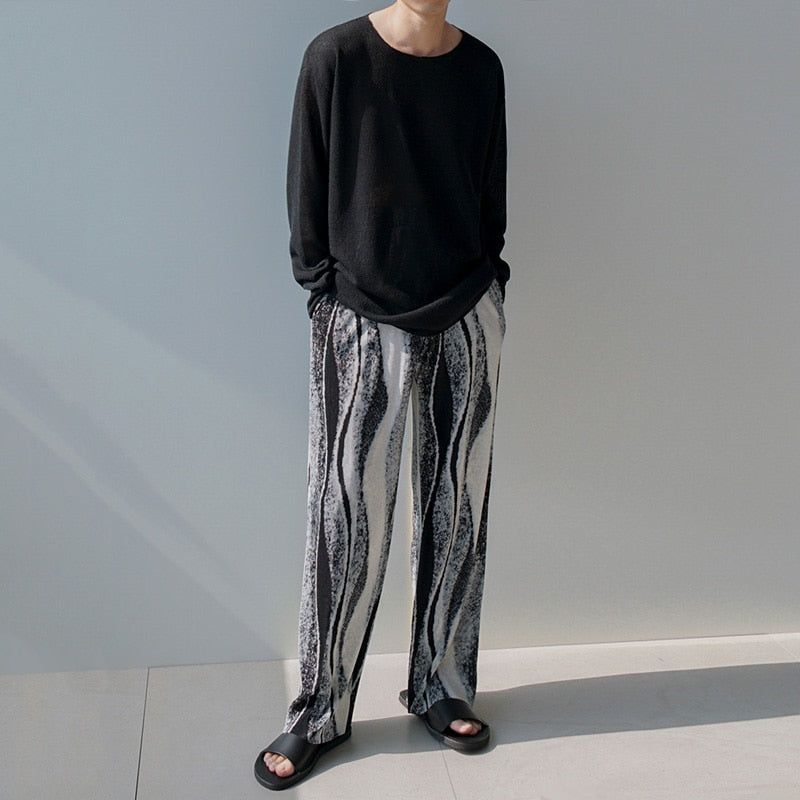 IRREGULAR PATTERN PLEATS PANTS - INTOHYPEZONE