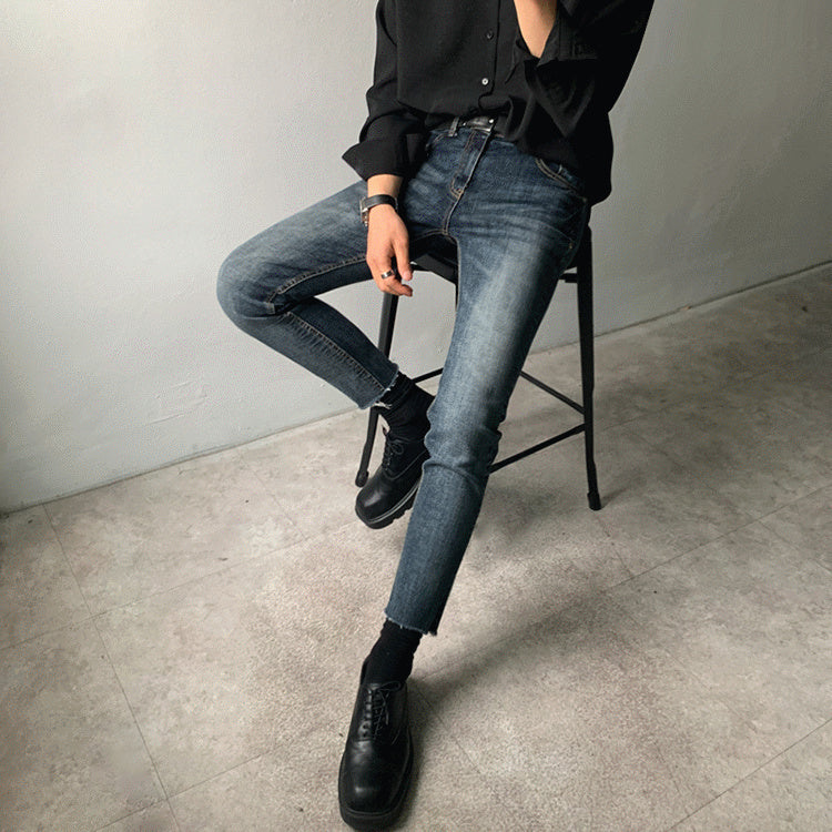 SLIM FIT CROPPED JEANS - INTOHYPEZONE
