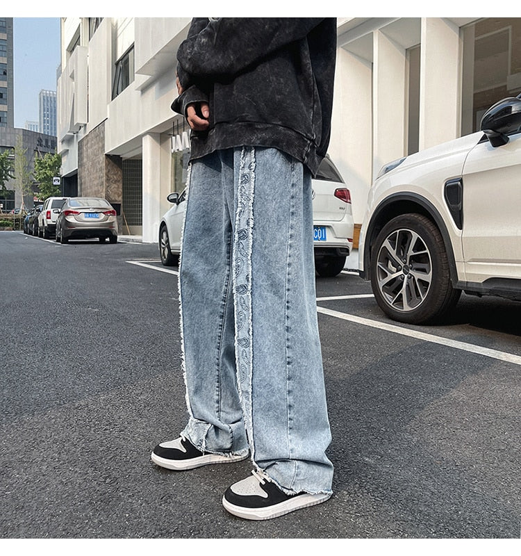 DISTRESSED RAW HEM WIDE LEG JEANS - INTOHYPEZONE