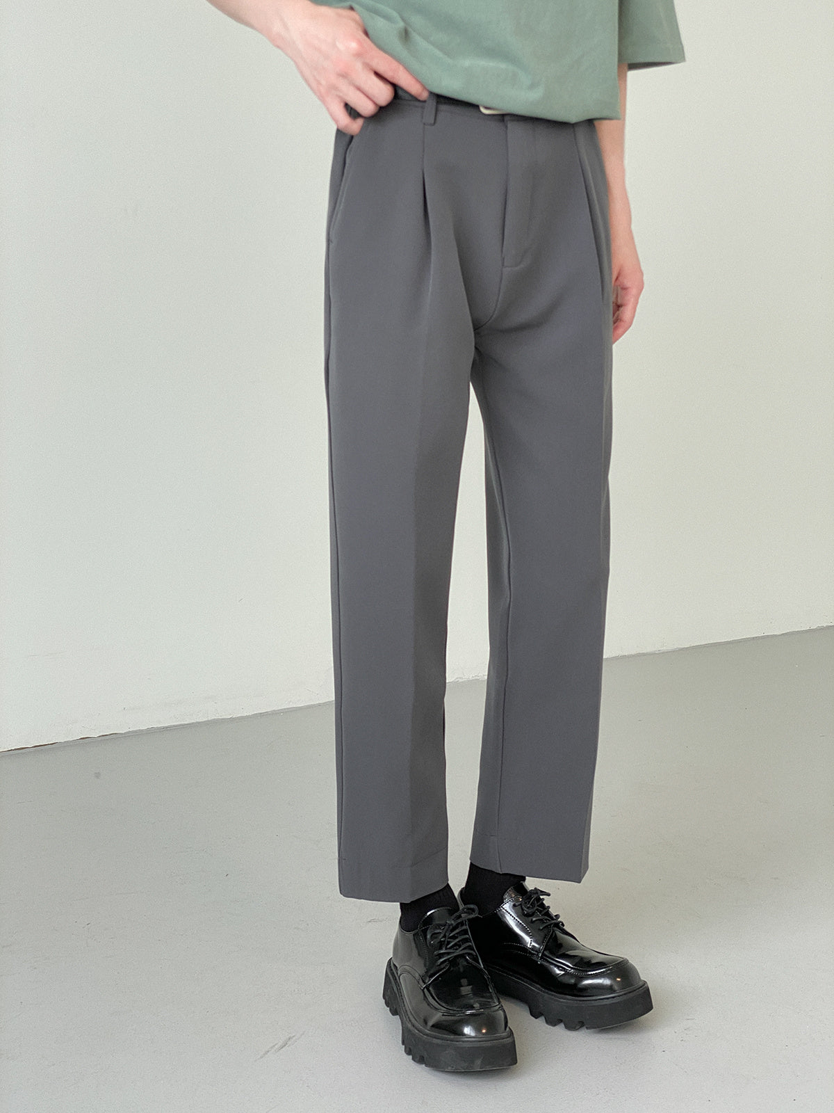 CROPPED SUIT PANTS - INTOHYPEZONE