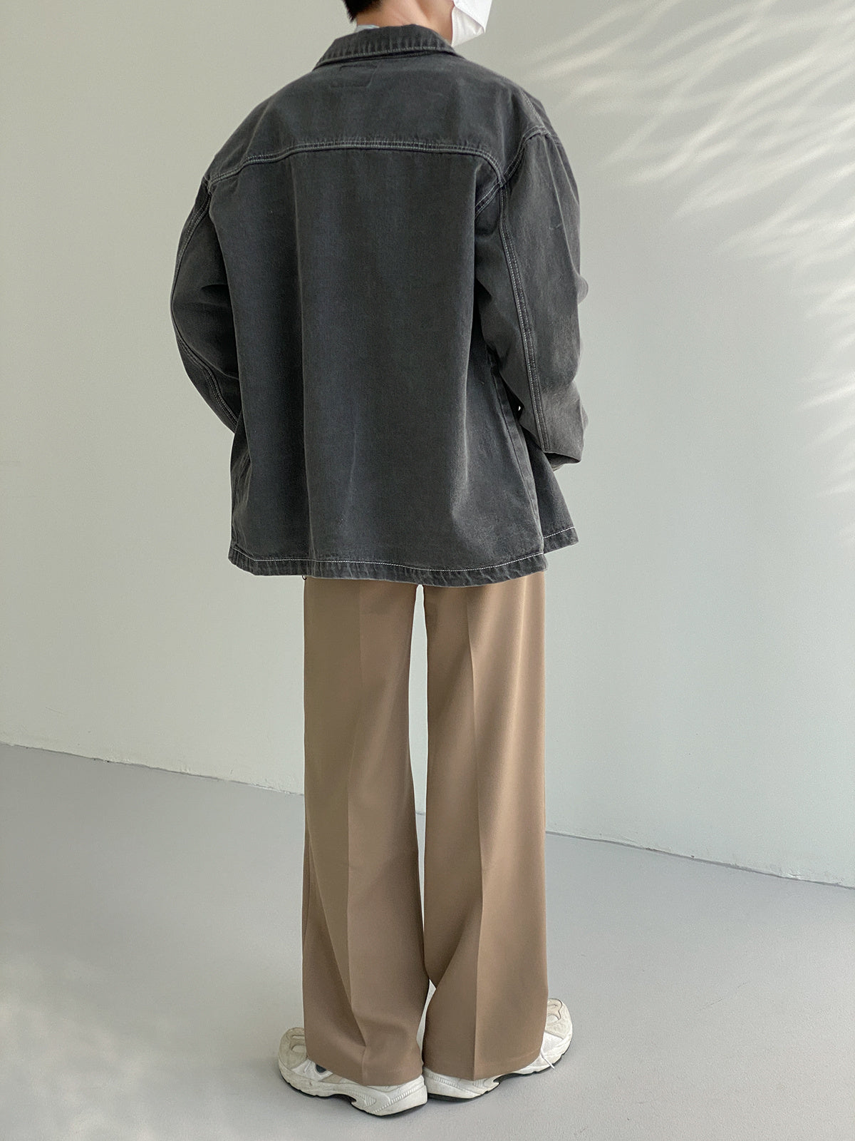 WASHED ZIPPED DENIM JACKET - INTOHYPEZONE