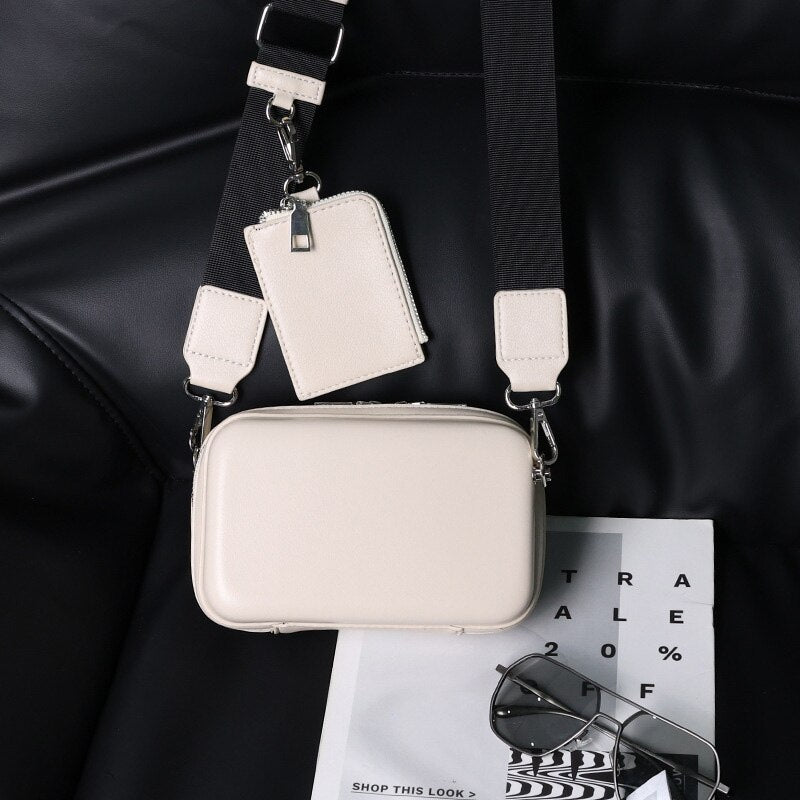 POCKET SHOULDER BAG - INTOHYPEZONE