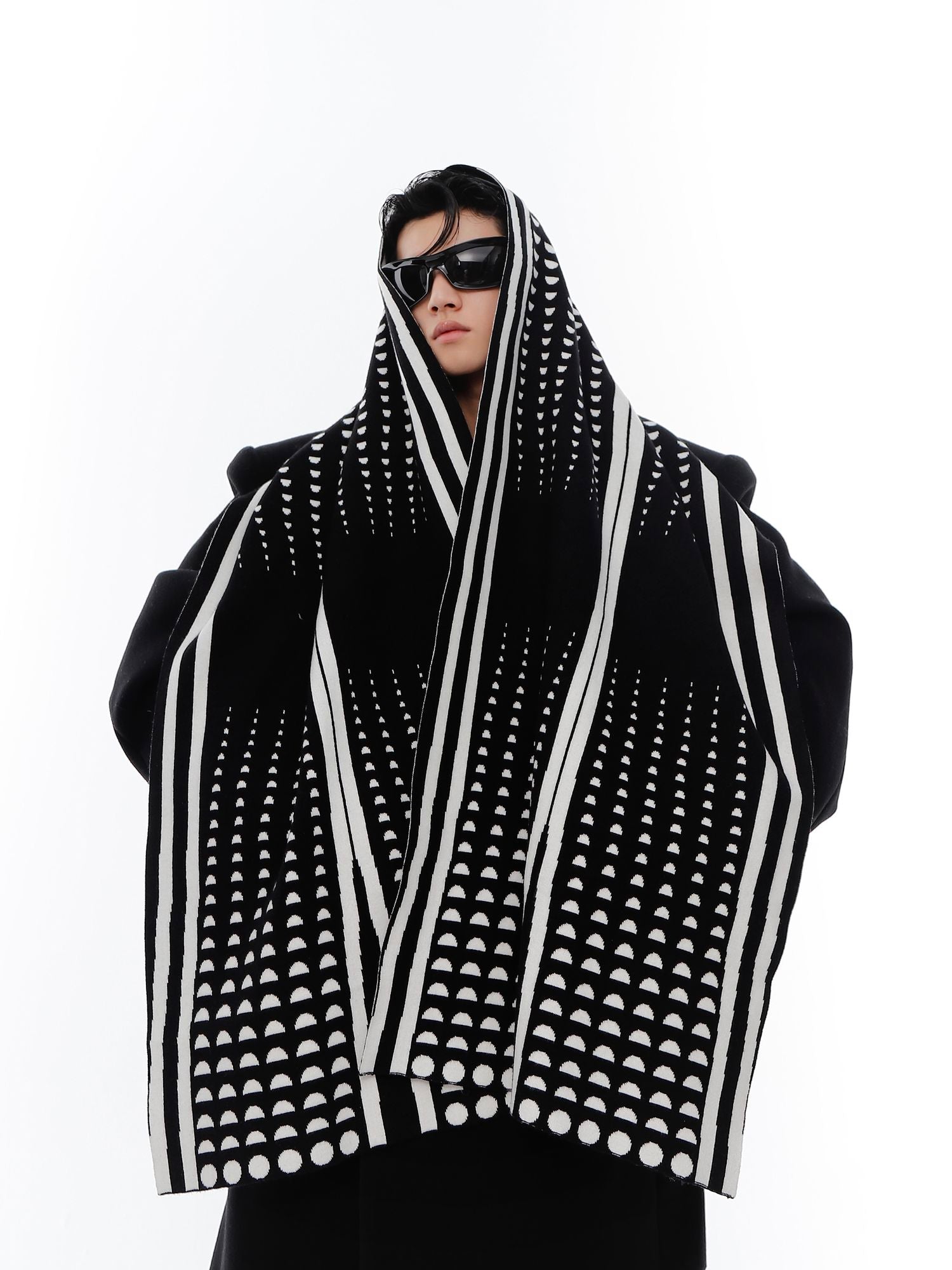 VISUAL ART SCARF - INTOHYPEZONE