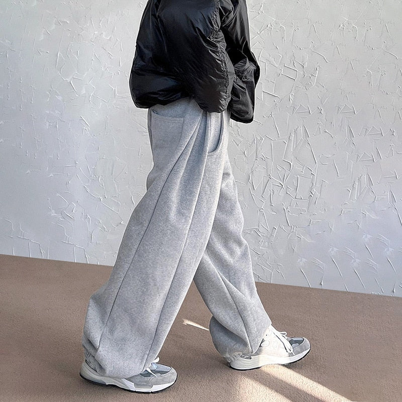 BAGGY SWEATPANTS - INTOHYPEZONE