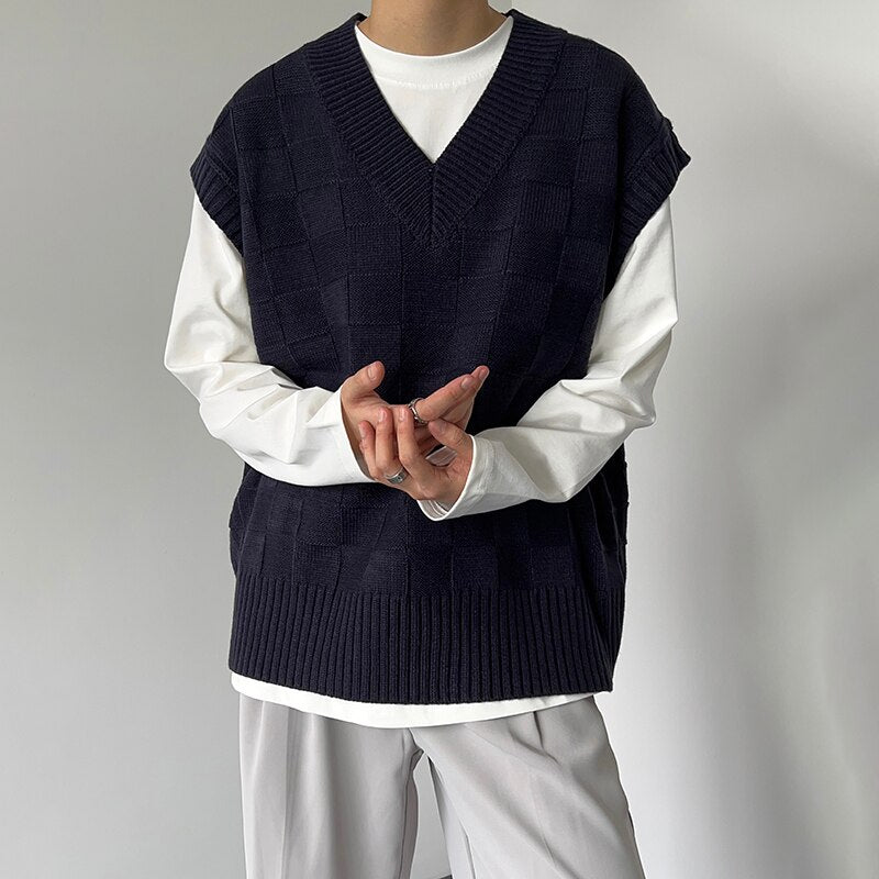 V-NECK PLAID KNIT VEST - INTOHYPEZONE