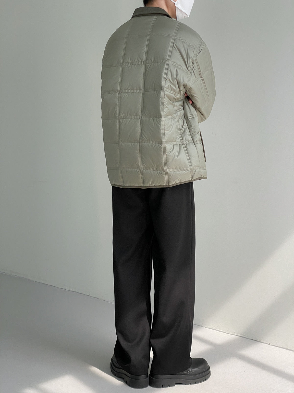 SEAMS DETAIL ZIPPER JACKET - INTOHYPEZONE