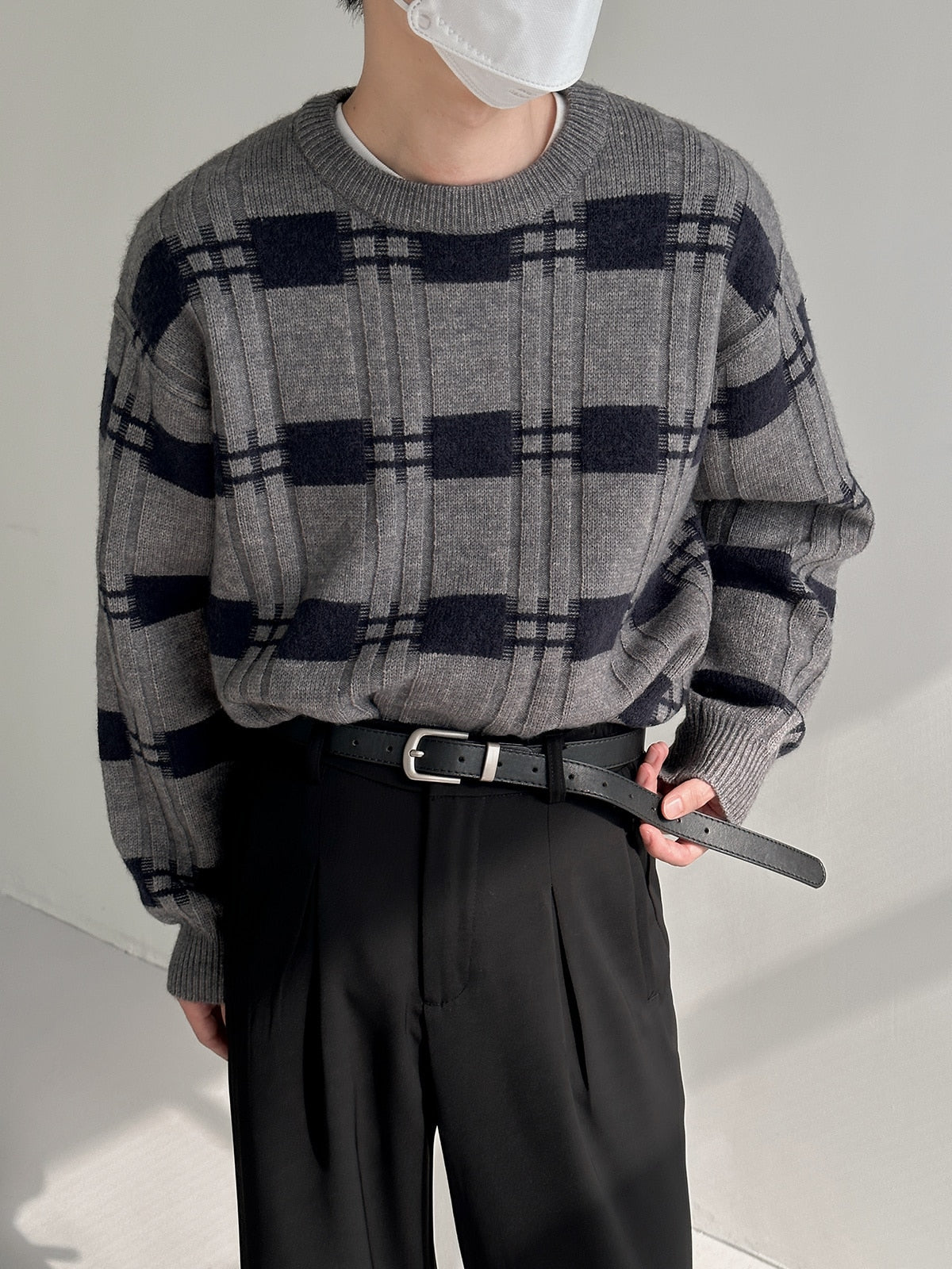 CREWNECK PLAID KNIT SWEATER - INTOHYPEZONE