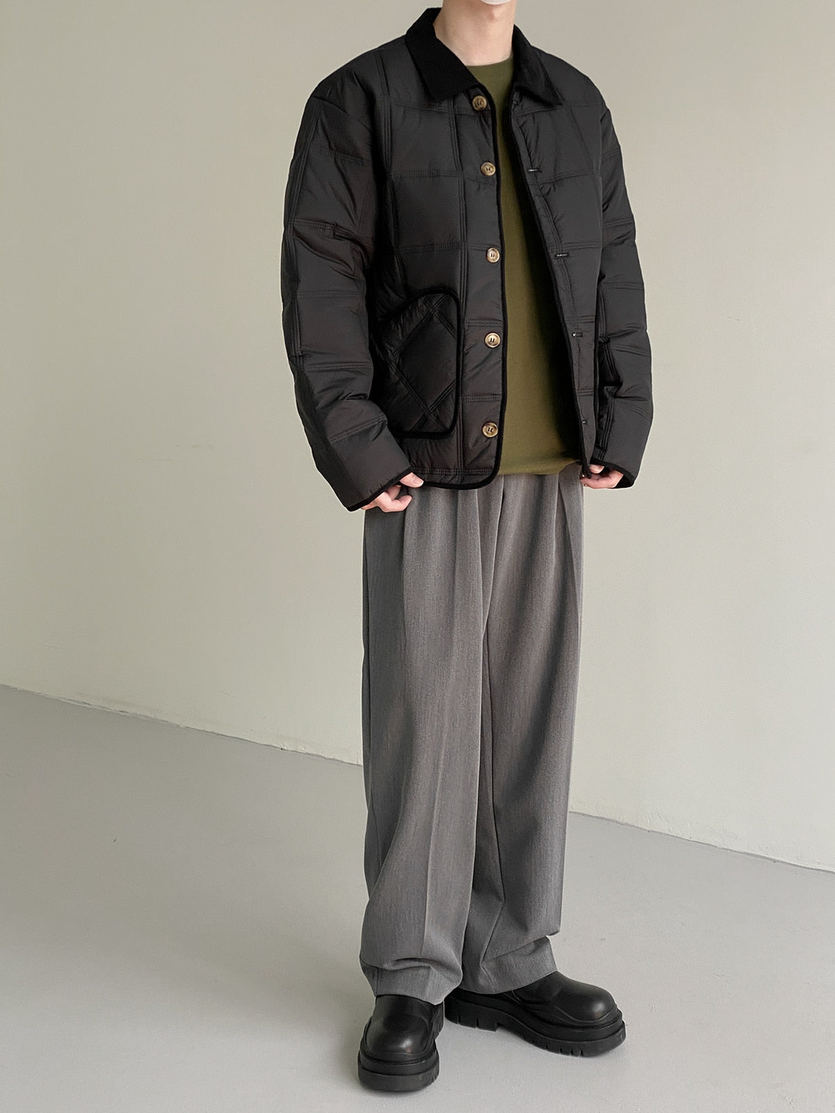 SEAMS DETAIL ZIPPER JACKET - INTOHYPEZONE
