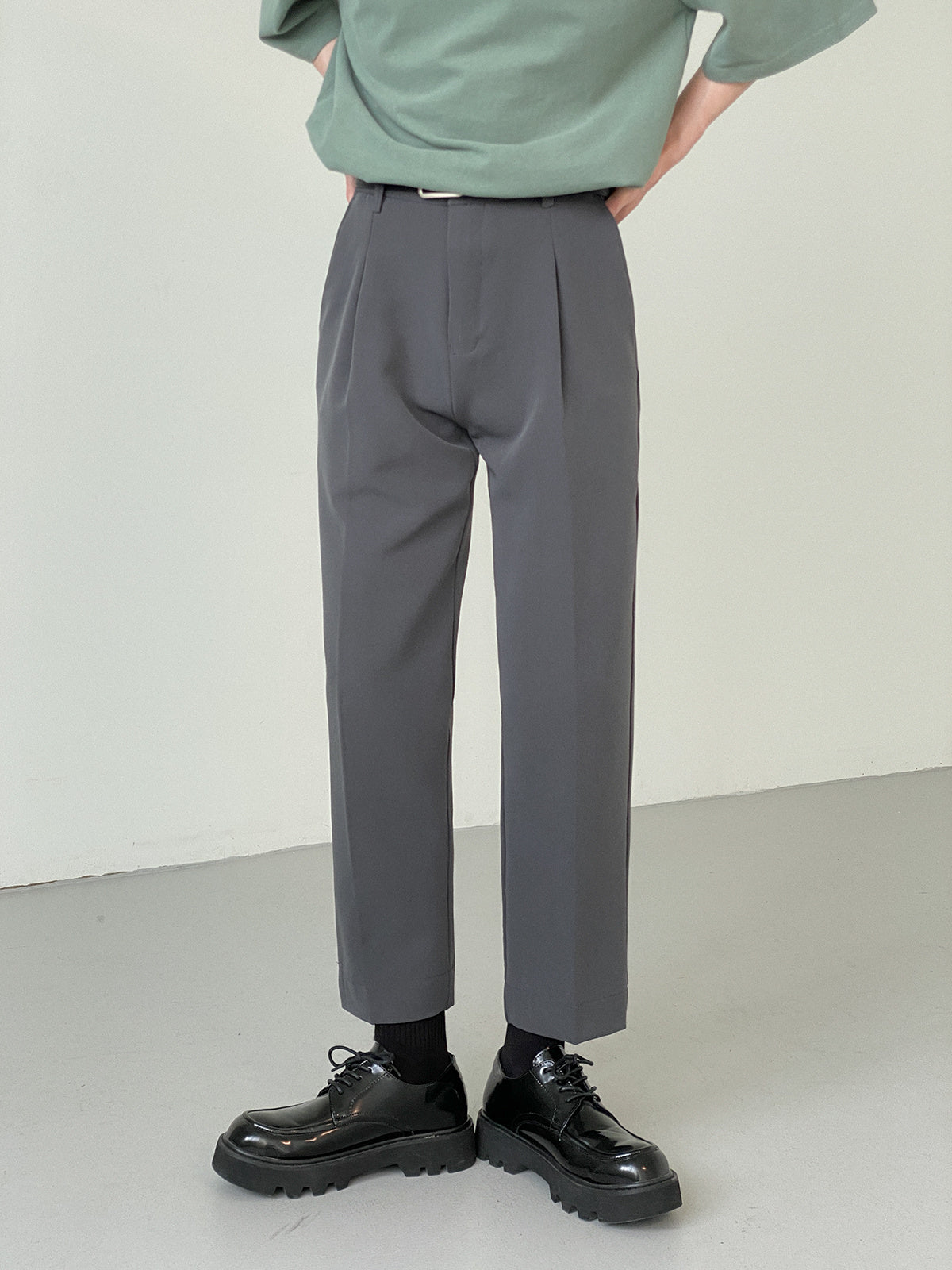 CROPPED SUIT PANTS - INTOHYPEZONE