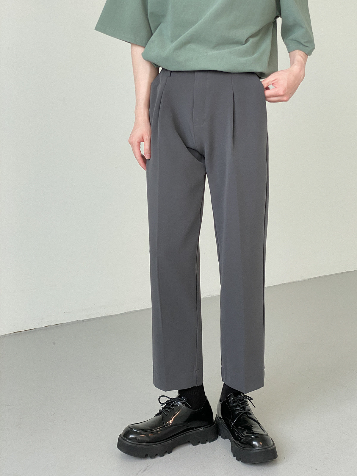 CROPPED SUIT PANTS - INTOHYPEZONE