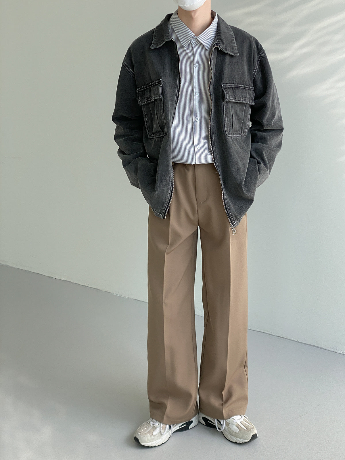WASHED ZIPPED DENIM JACKET - INTOHYPEZONE