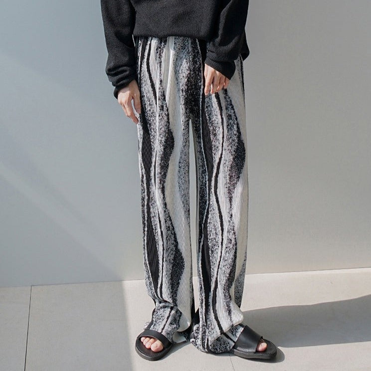 IRREGULAR PATTERN PLEATS PANTS - INTOHYPEZONE