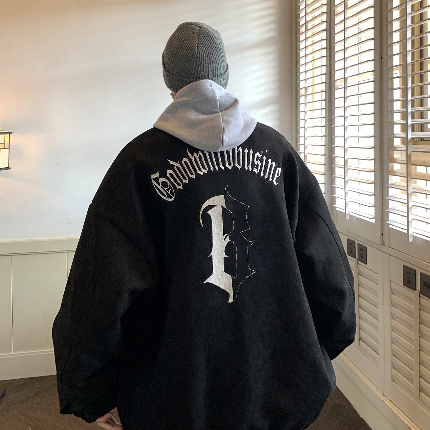 EMBROIDED SUEDE JACKET - INTOHYPEZONE