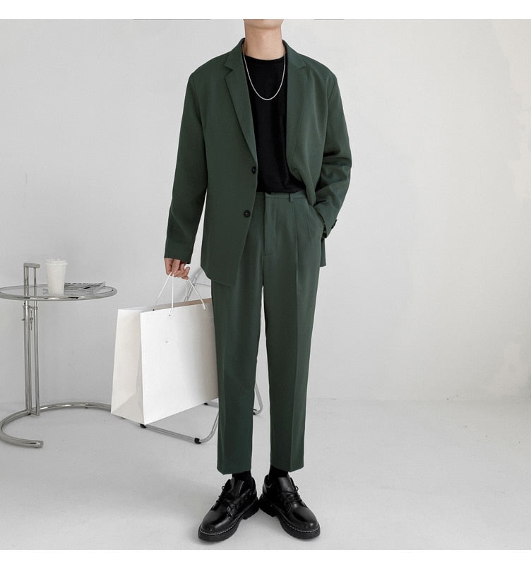 LIGHTWEIGHT TWO PIECE SUIT - INTOHYPEZONE