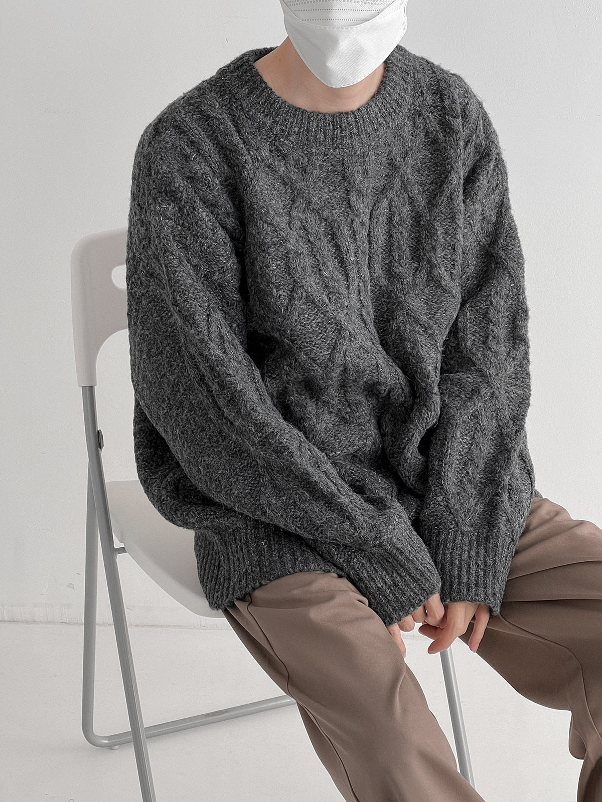 WOOLEN SWEATER - INTOHYPEZONE