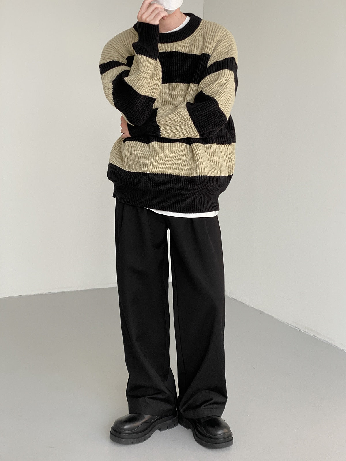 CREWNECK STRIPED KNIT SWEATER - INTOHYPEZONE