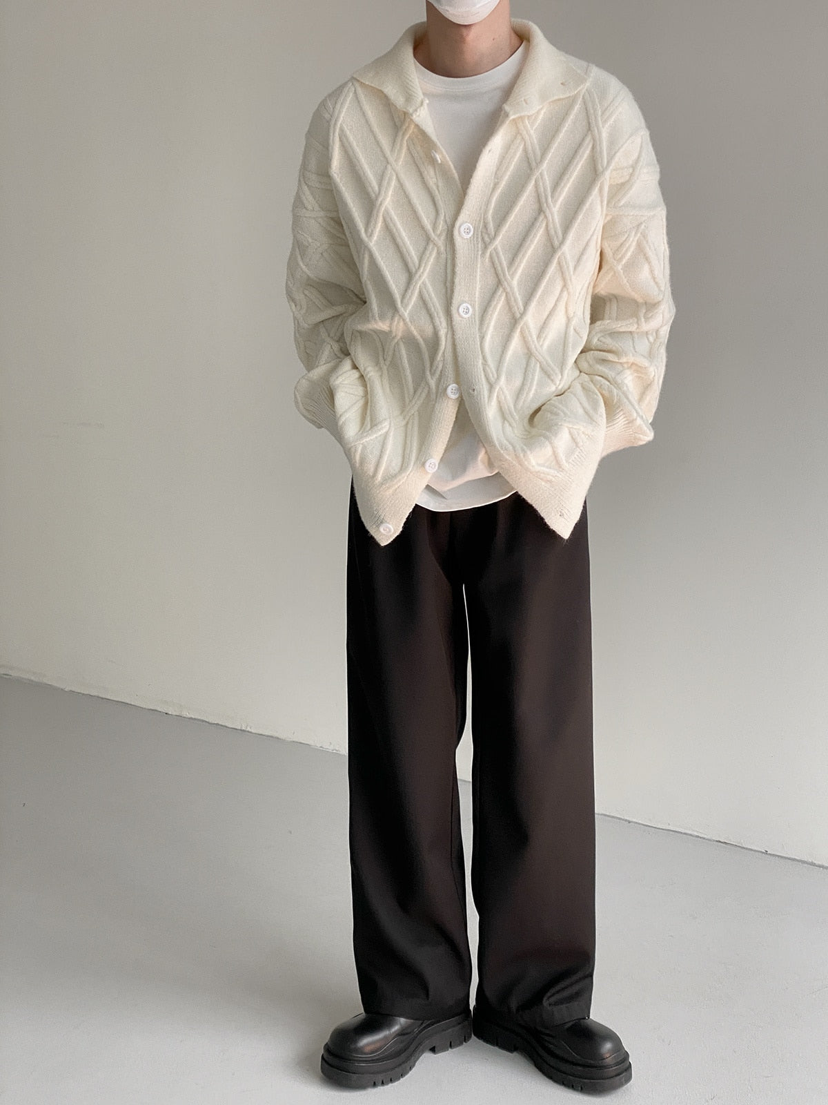 BUTTON KNITTED CARDIGAN - INTOHYPEZONE