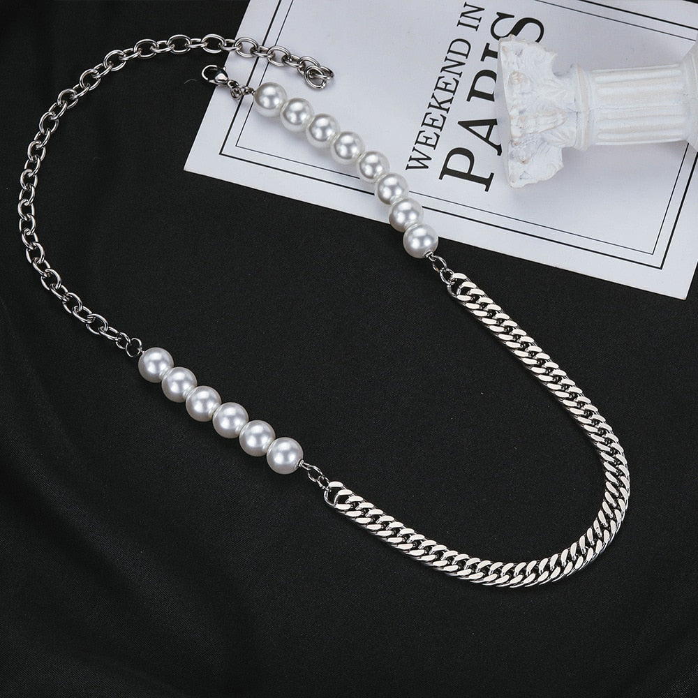 HALF PEARL CHAIN NECKLACE - INTOHYPEZONE