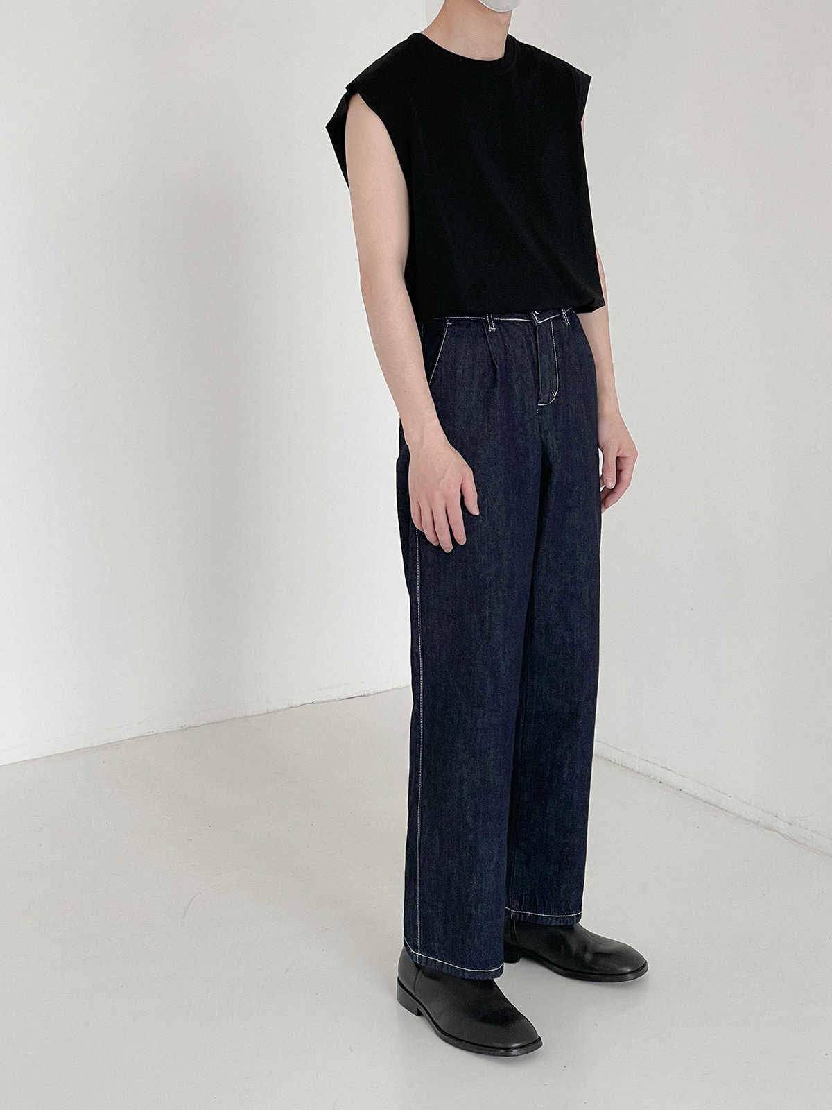 CASUAL NAVY BLUE JEANS - INTOHYPEZONE